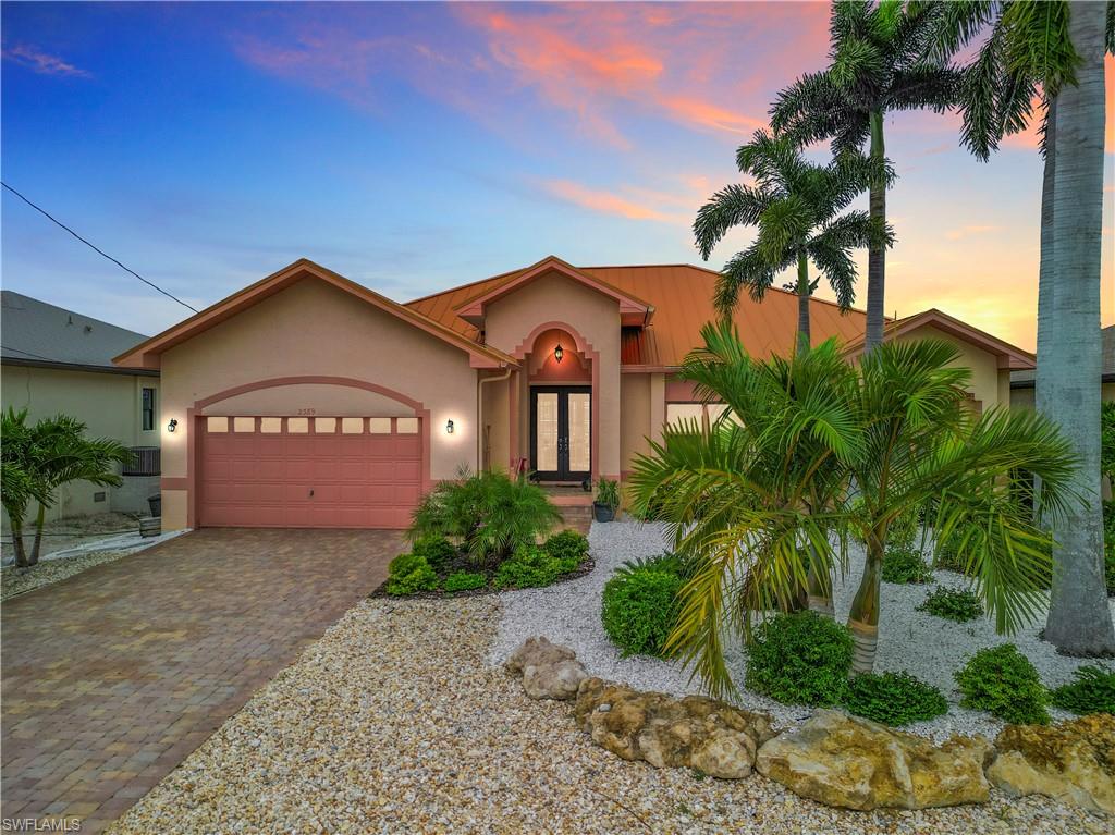 2389 Cherimoya LN, ST. JAMES CITY FL 33956