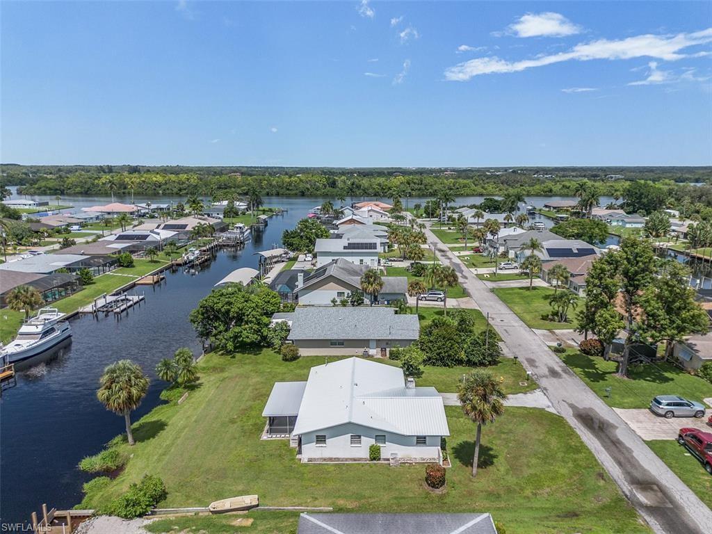2231 Isle Of Pines AVE, FORT MYERS FL 33905