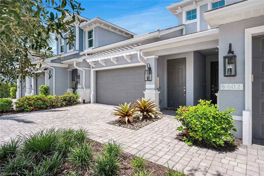 2543 Seychelles DR # 606, NAPLES FL 34112