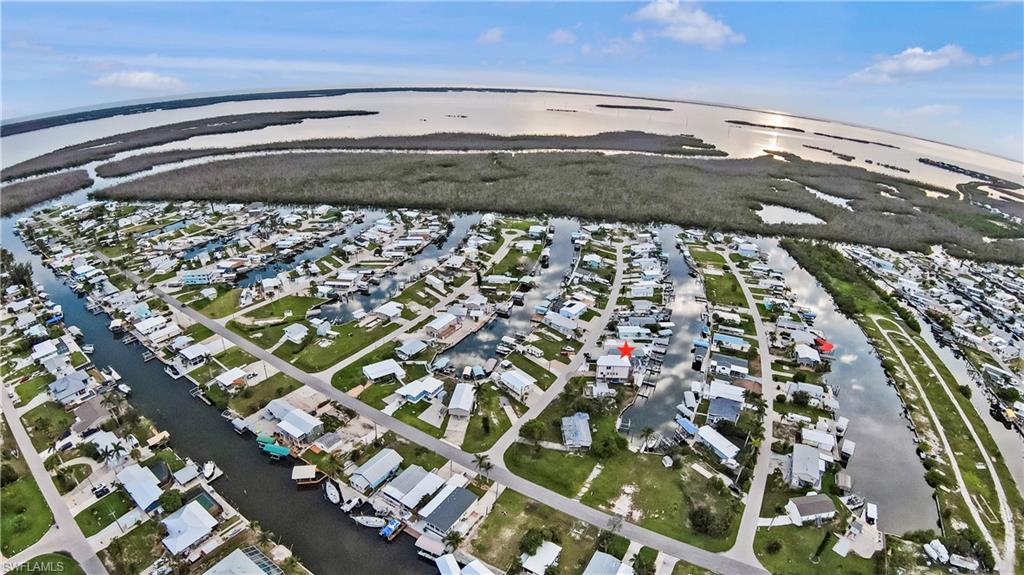 3828 Coconut DR, ST. JAMES CITY FL 33956