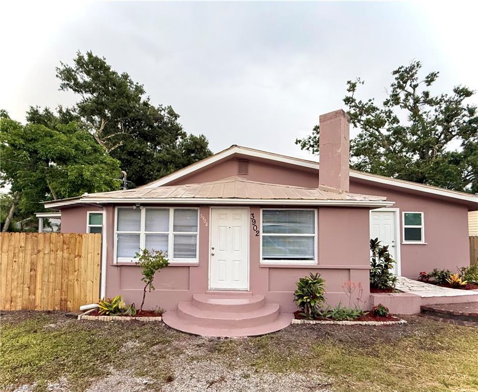 3902 LOCUST AVE, SARASOTA FL 34234