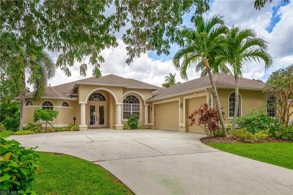 1140 10th AVE N, NAPLES FL 34102