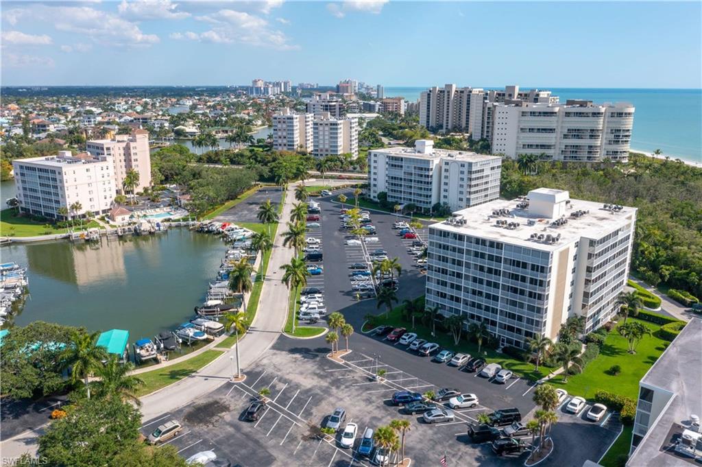 3 Bluebill AVE # 808, NAPLES FL 34108