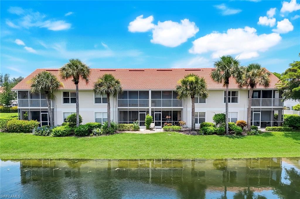 5040 Cedar Springs DR # 201, NAPLES FL 34110
