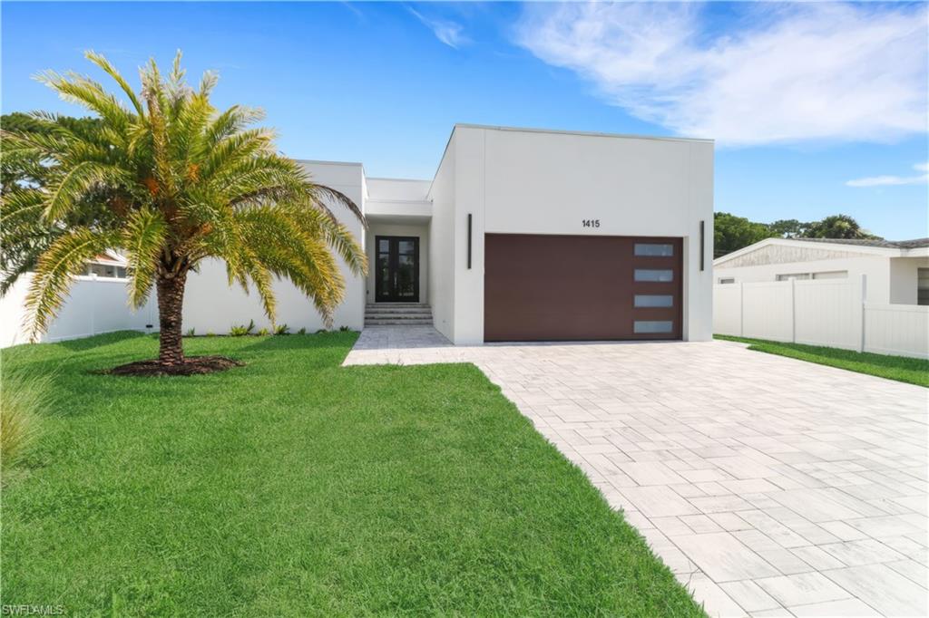 1415 13th AVE N, NAPLES FL 34102