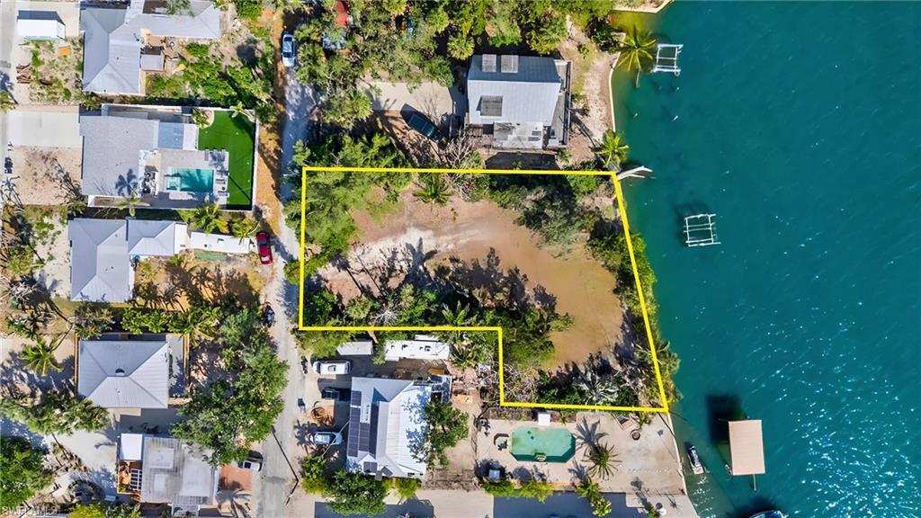 4851 Dolphin LN, FORT MYERS BEACH FL 33931