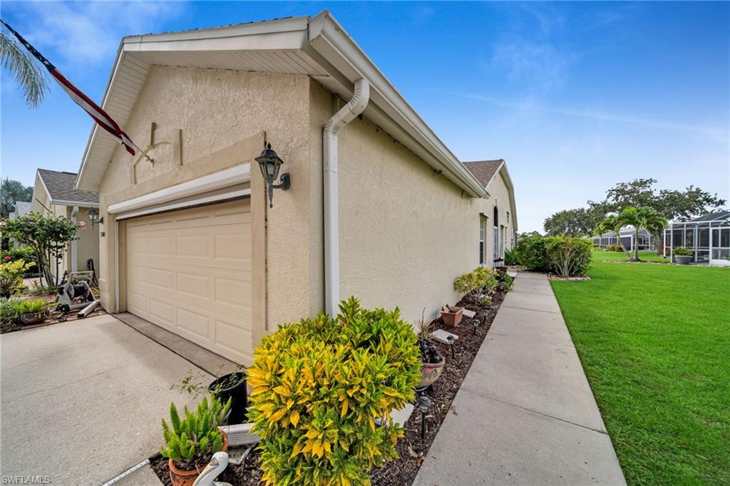 5500 Whitten DR # 8, NAPLES FL 34104