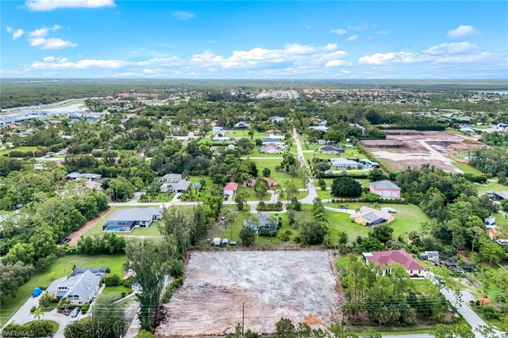 10451 Shangri La RD, BONITA SPRINGS FL 34135