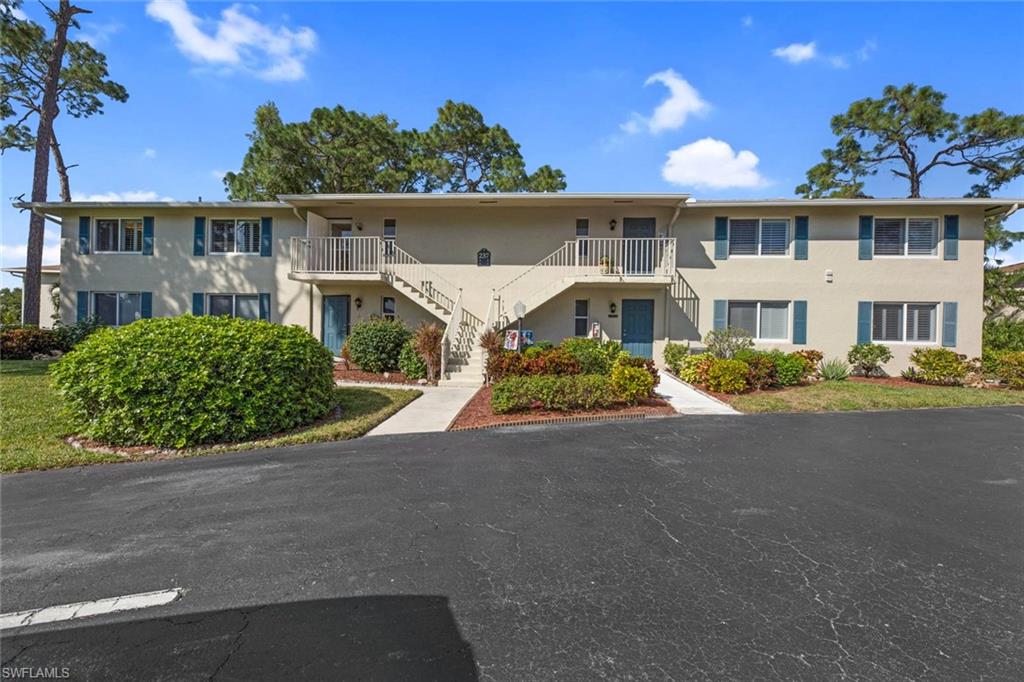 237 Albi RD # 4, NAPLES FL 34112