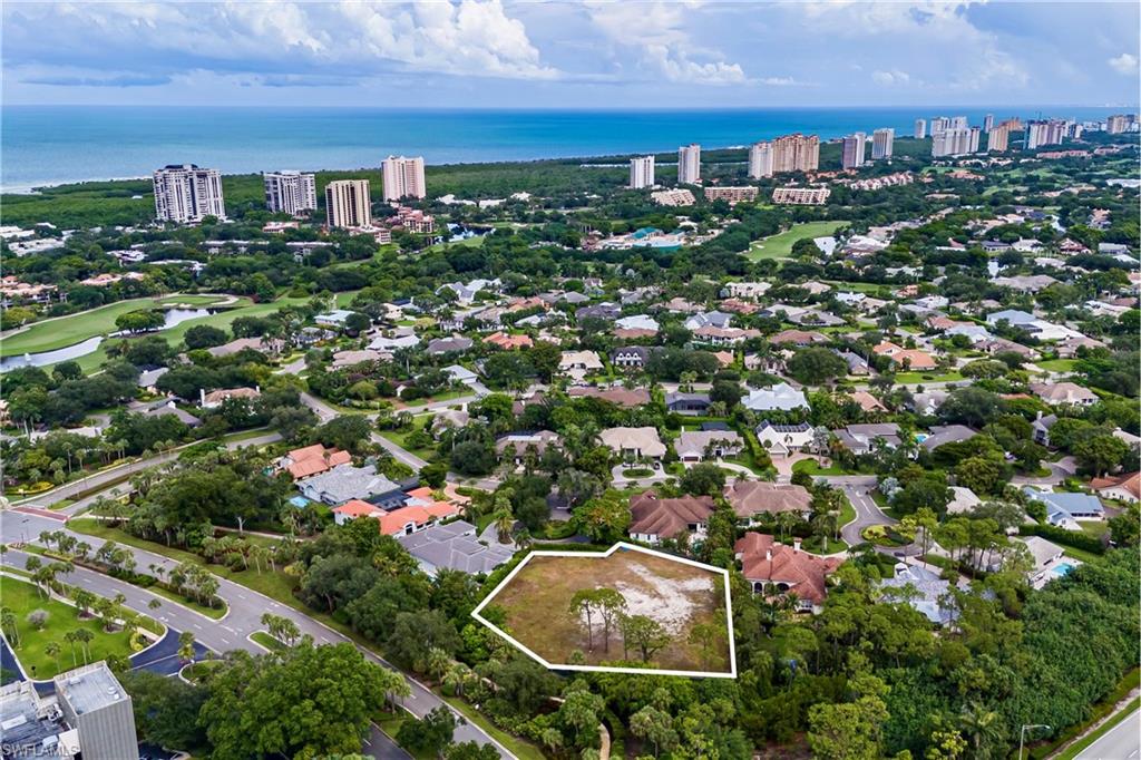 808 Whimbrel CT, NAPLES FL 34108