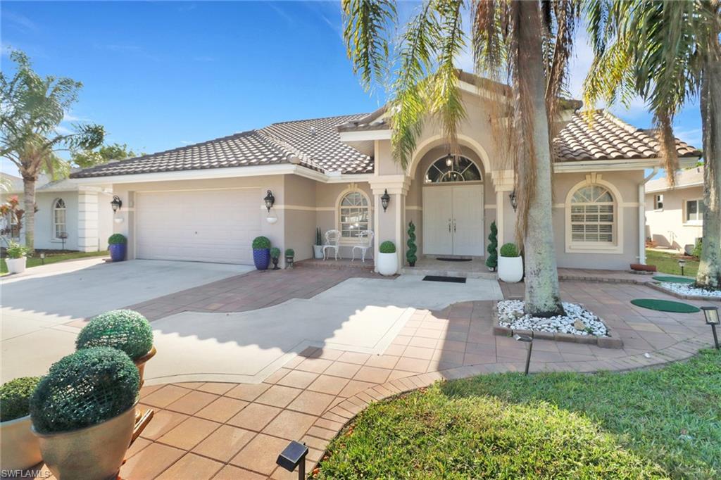 3579 Kent DR, NAPLES FL 34112
