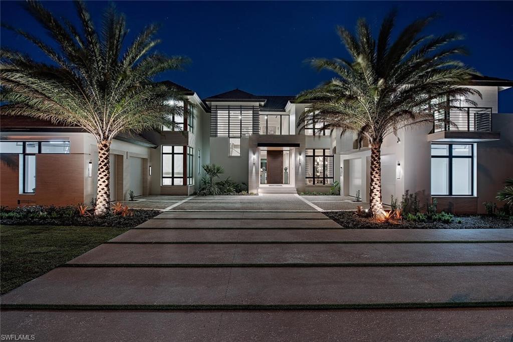3163 Gin LN, NAPLES FL 34102