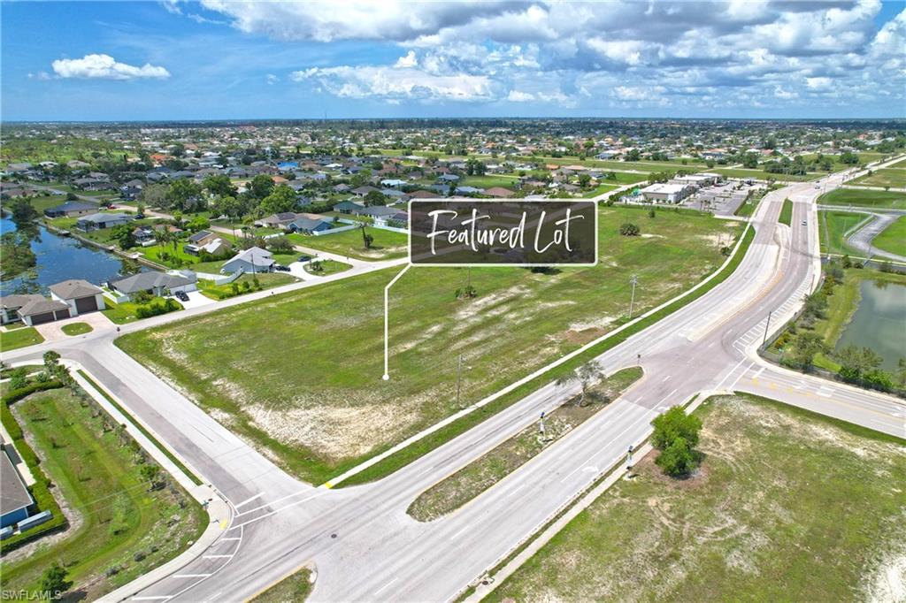 1808 Skyline BLVD, CAPE CORAL FL 33991