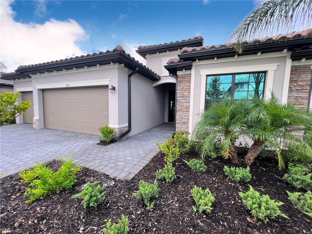1388 Birdie DR, NAPLES FL 34120