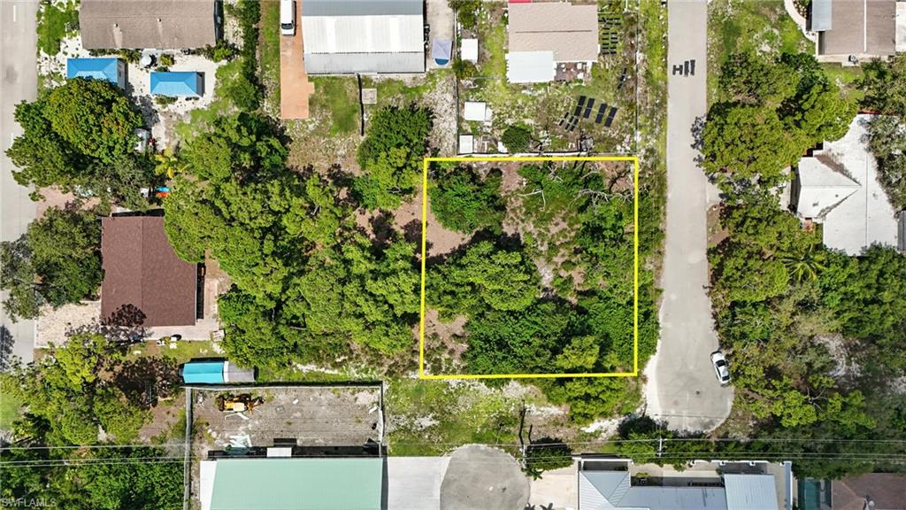 4295 Pine Lake RD, BONITA SPRINGS FL 34134