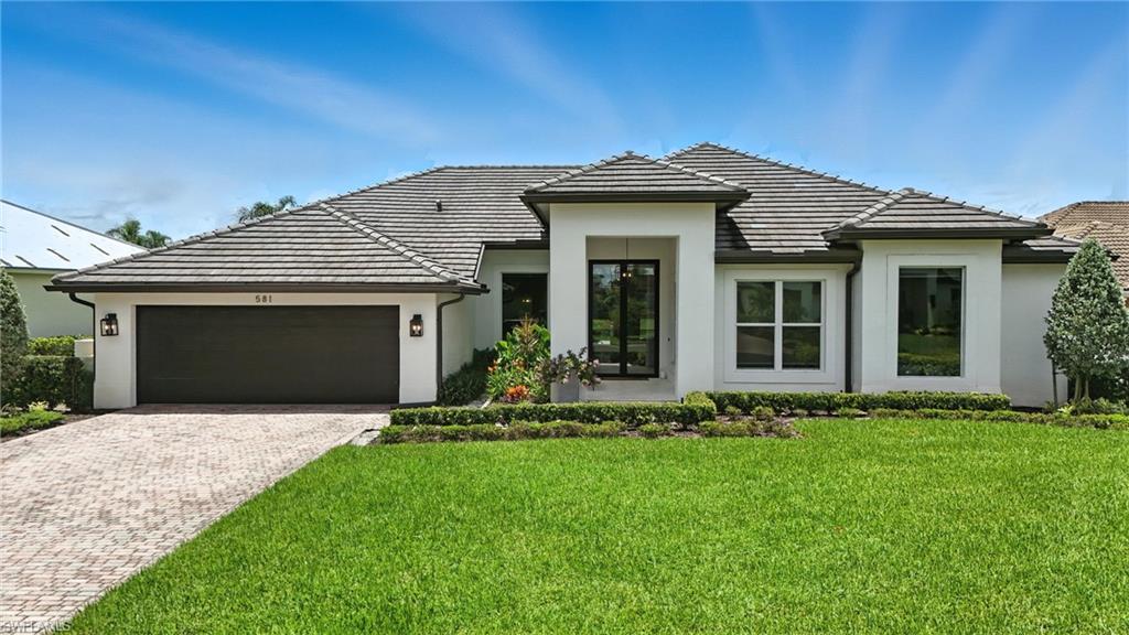 581 Wedgewood WAY, NAPLES FL 34119