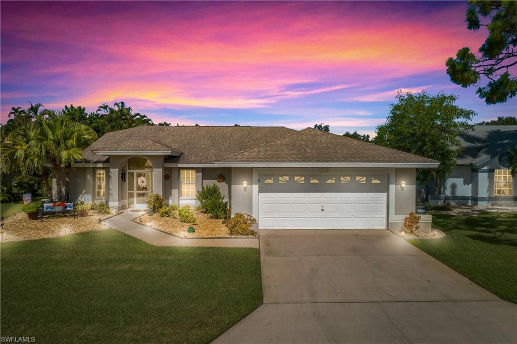 22638 Forest View DR, ESTERO FL 33928