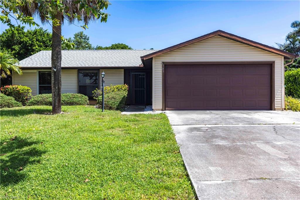 2345 Outrigger LN, NAPLES FL 34104