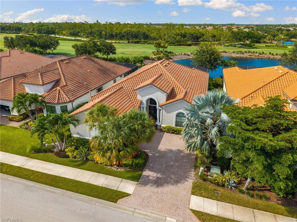 8828 Savona CT, NAPLES FL 34119