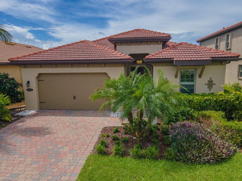 16374 Barclay CT, NAPLES FL 34110