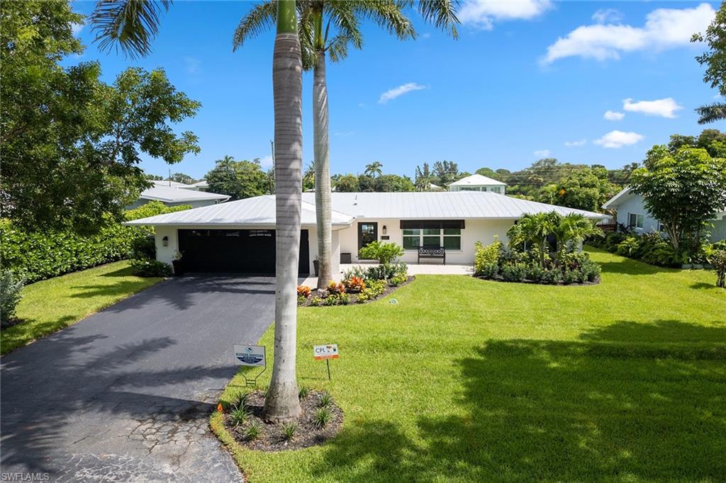 1319 28th AVE N, NAPLES FL 34103