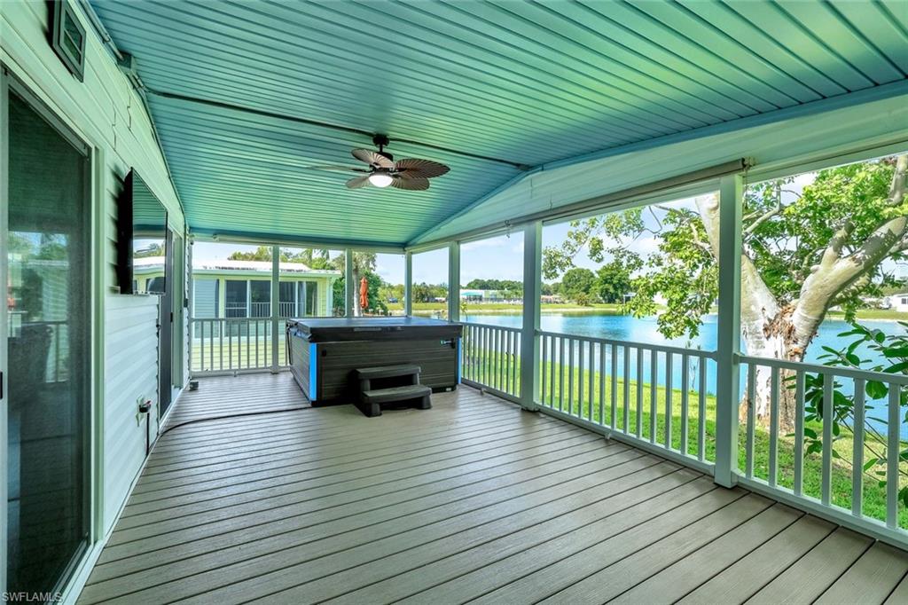 33 Covey LN # 33, NAPLES FL 34114