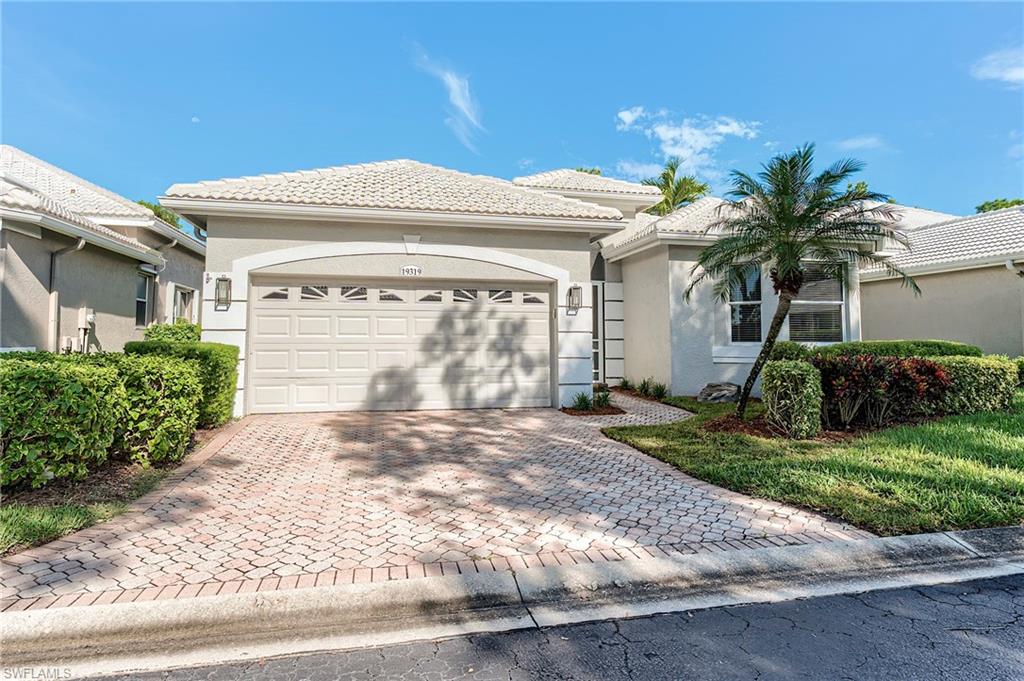19319 Silver Oak DR, ESTERO FL 33967
