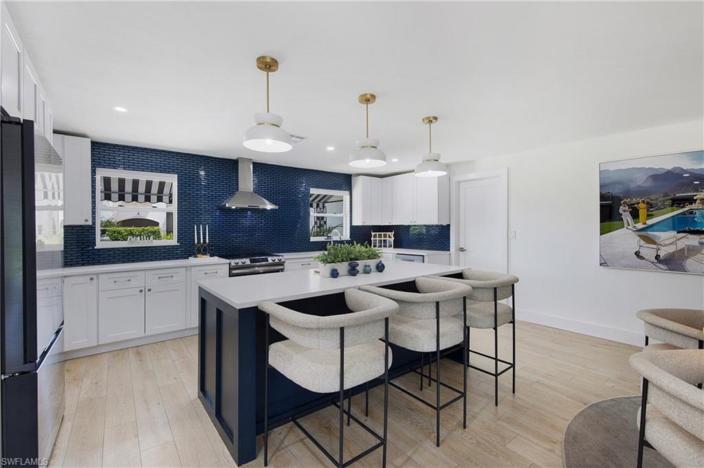 1600 Curlew AVE, NAPLES FL 34102