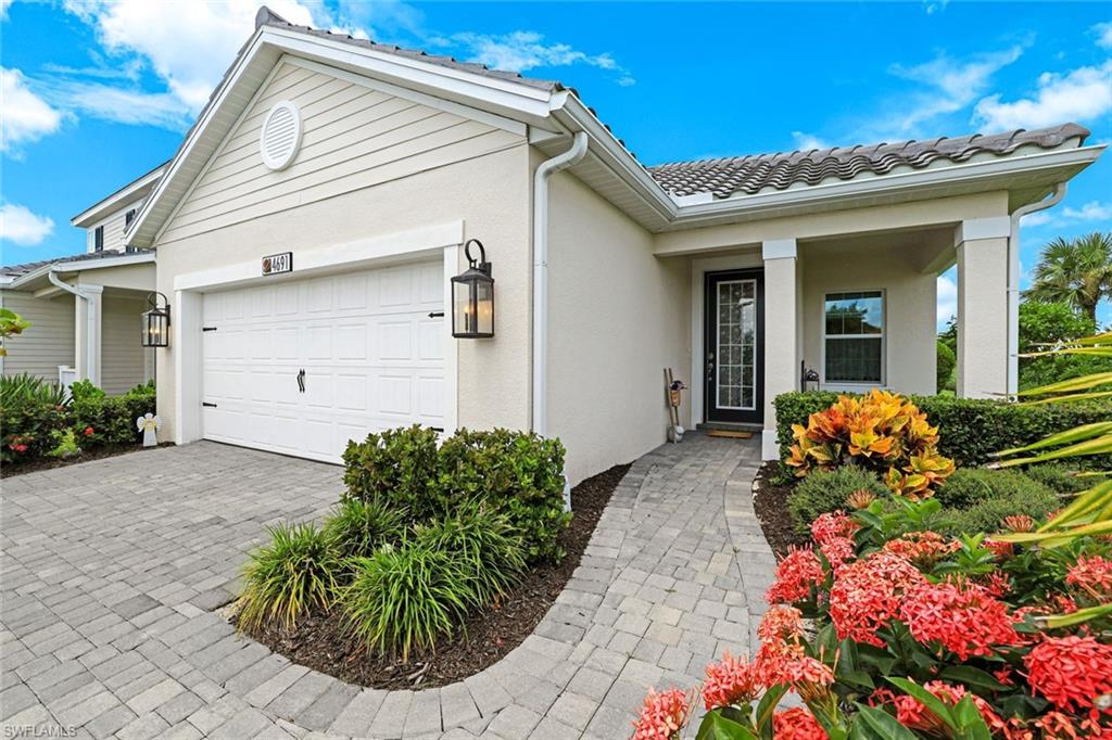 4691 Centaurus CIR, NAPLES FL 34120