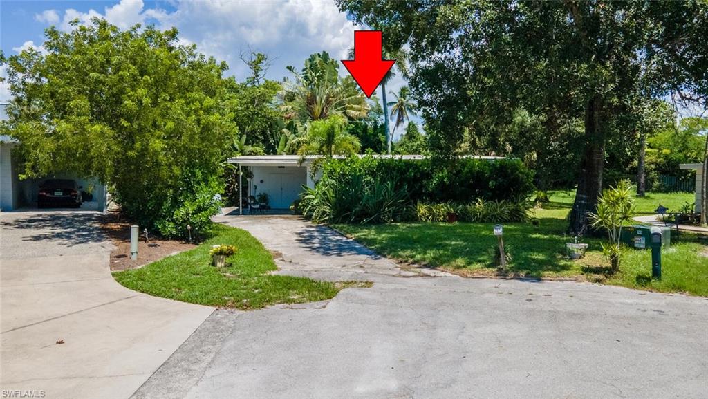 2928 Hawthorne CT, NAPLES FL 34104