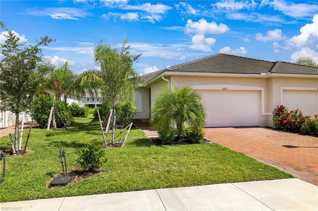 2052 Vermont LN, NAPLES FL 34120