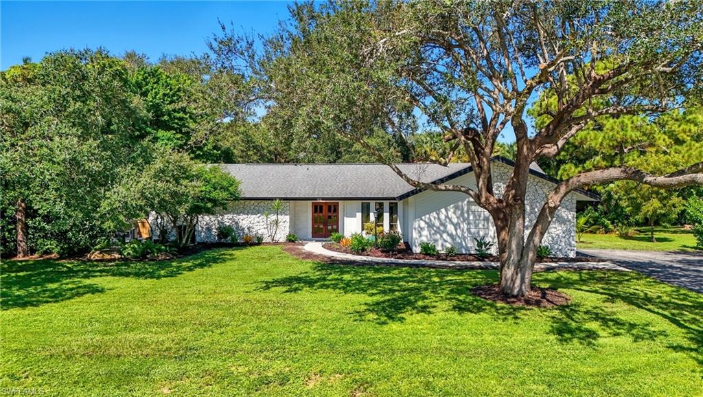 155 Old Tamiami TRL, NAPLES FL 34110