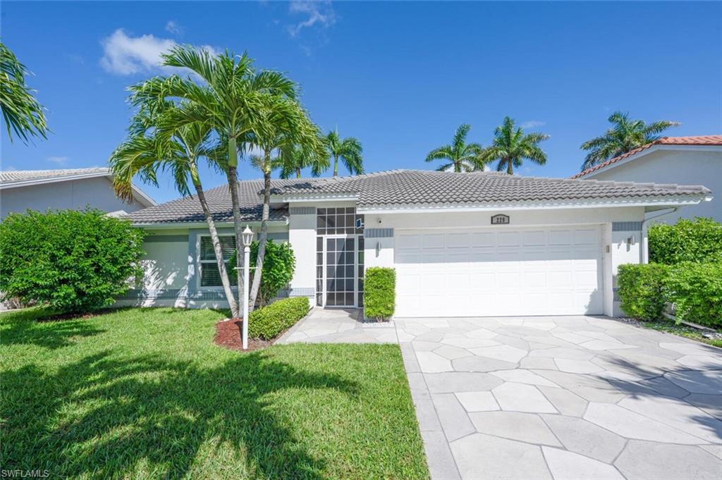 229 Countryside DR, NAPLES FL 34104