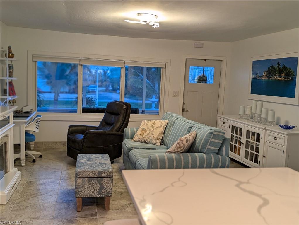 313 Copeland AVE N, EVERGLADES CITY FL 34139