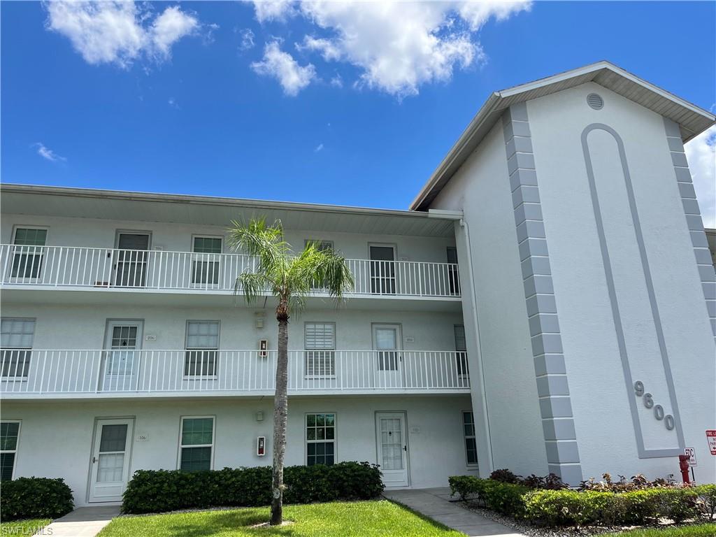 9600 Victoria LN # C204, NAPLES FL 34109