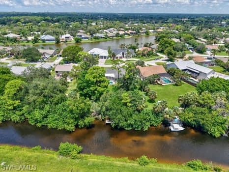 124 Sharwood DR, NAPLES FL 34110