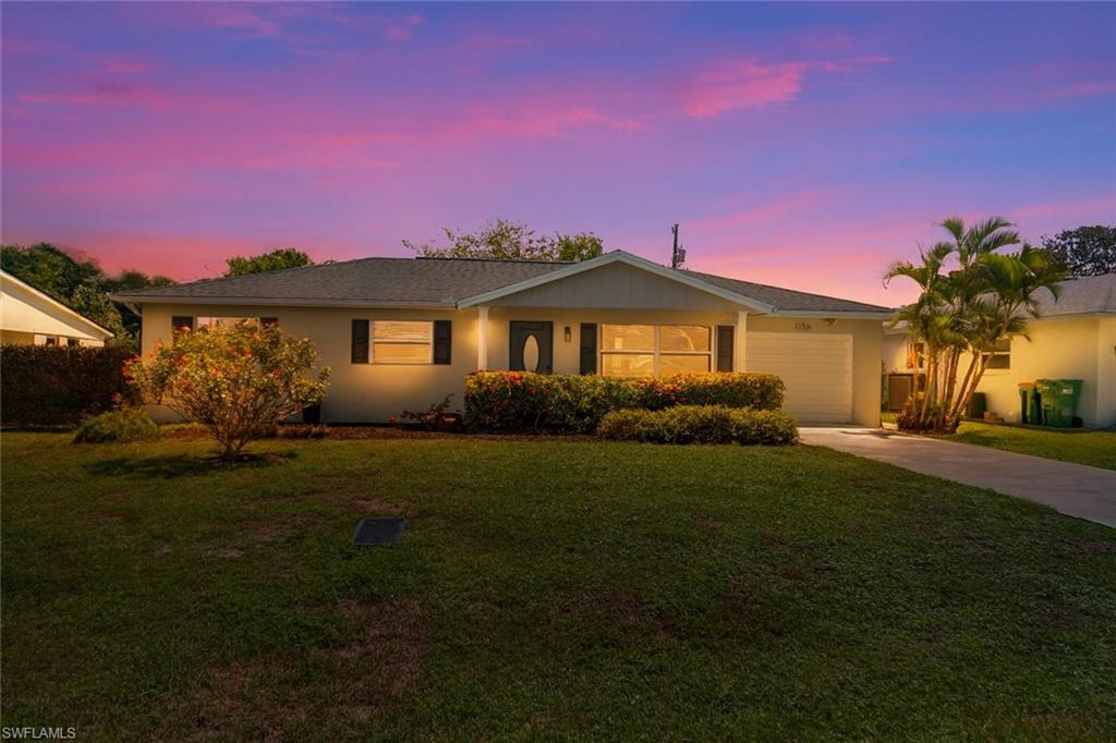 1136 Illinois DR, NAPLES FL 34103