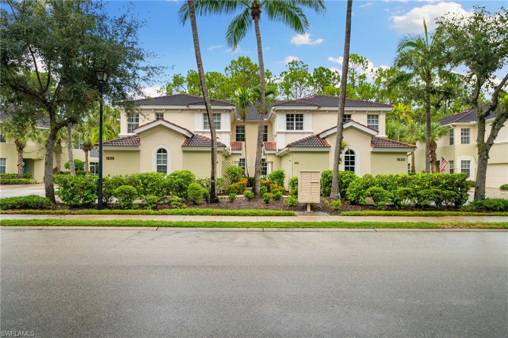 1630 Tarpon Bay DR S # 201, NAPLES FL 34119