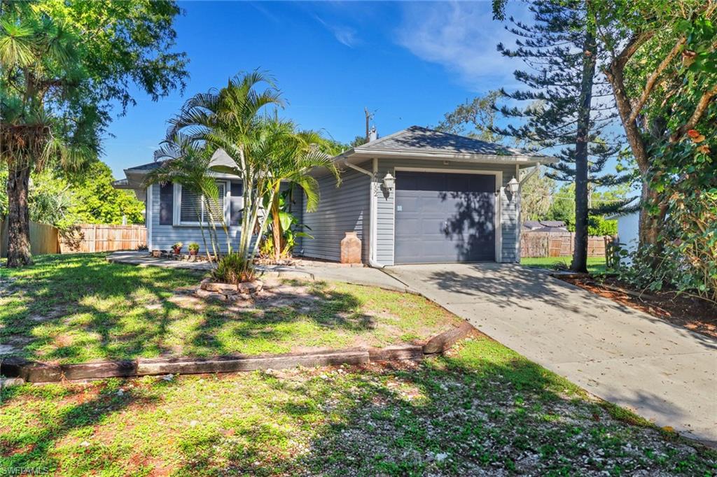 27052 S Riverside DR, BONITA SPRINGS FL 34135