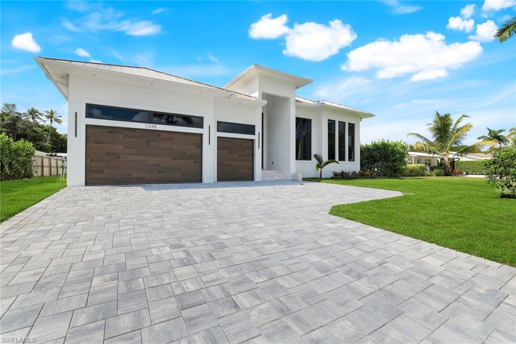 1248 13th AVE N, NAPLES FL 34102