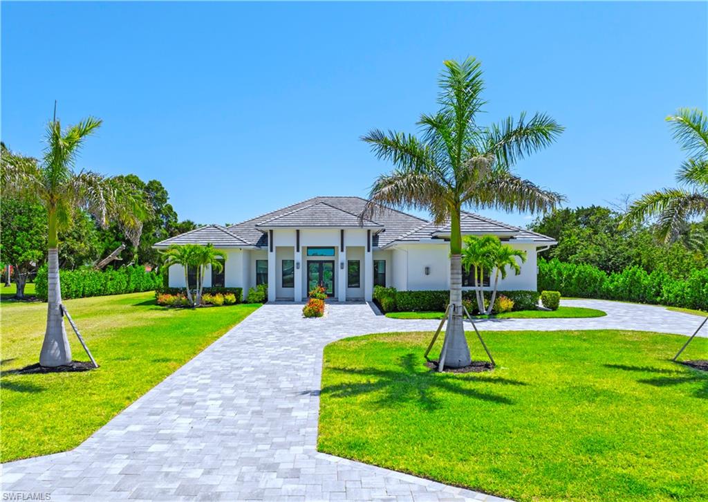 9974 Winterview DR, NAPLES FL 34109