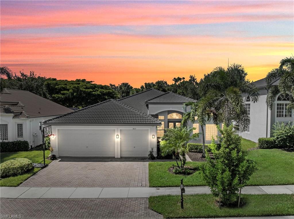 1813 Senegal Date DR, NAPLES FL 34119