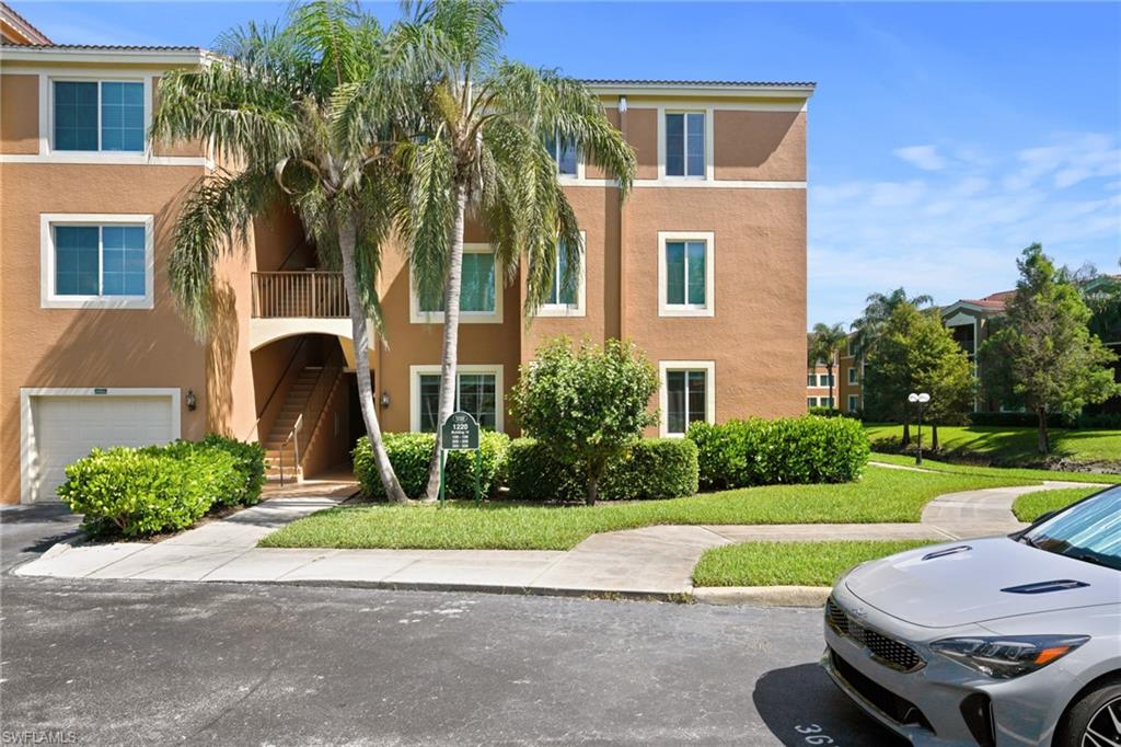 1220 Reserve WAY # 107, NAPLES FL 34105