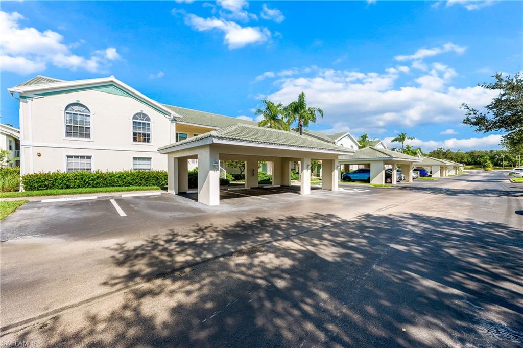 4935 Sandra Bay DR # 204, NAPLES FL 34109