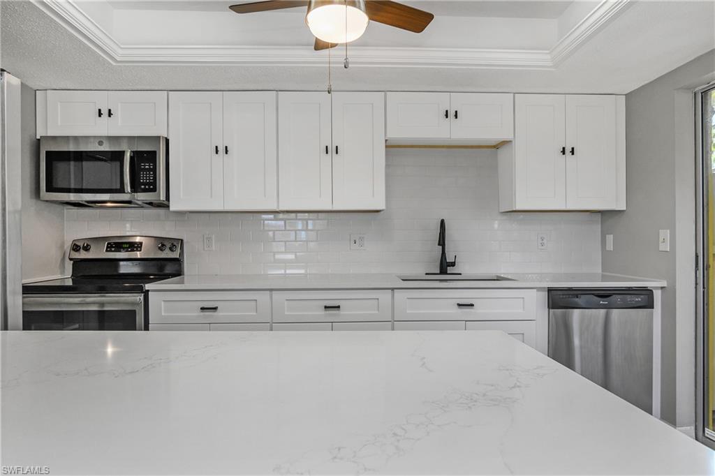3538 Silver Pine CT # 87, SARASOTA FL 34231