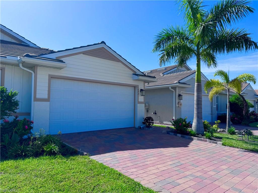 1073 Tranquil Brook DR, NAPLES FL 34114