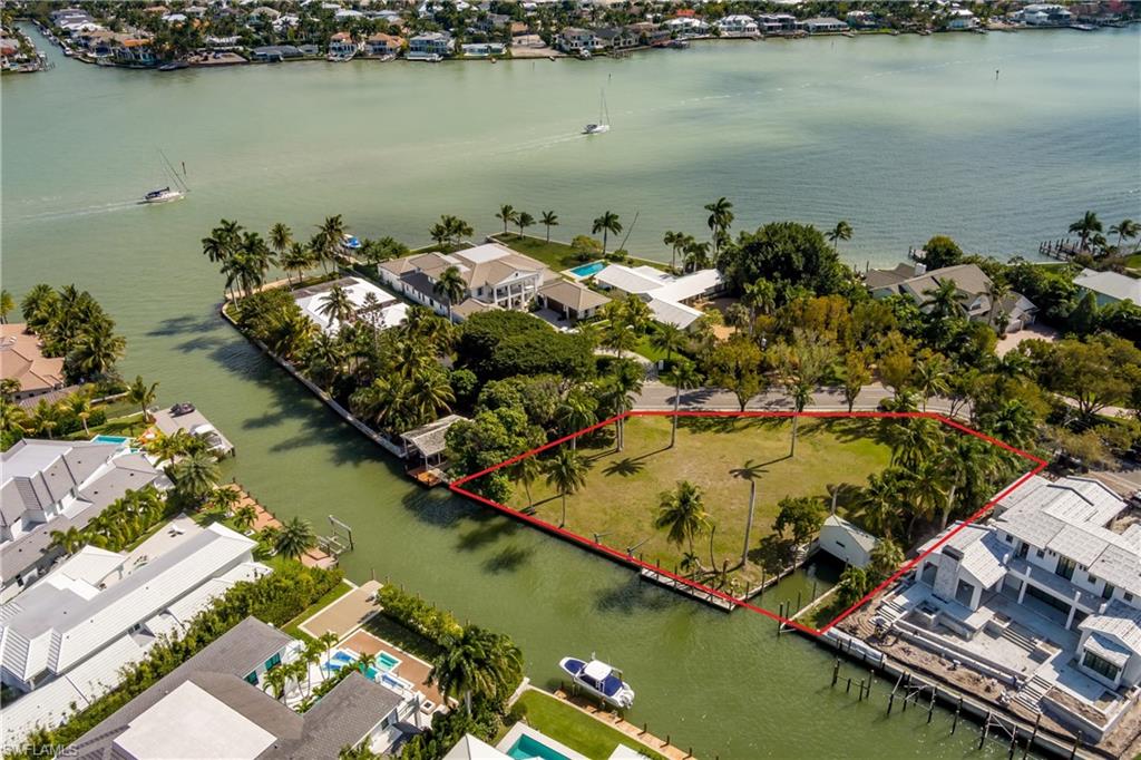 930 18th AVE S, NAPLES FL 34102