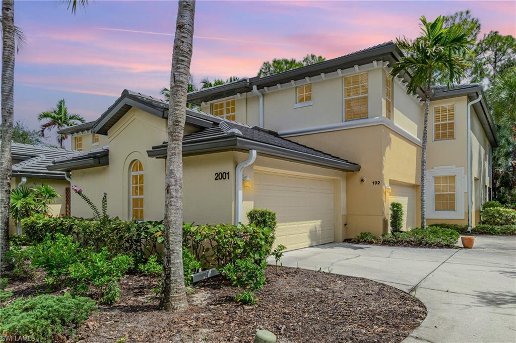 2001 Tarpon Bay DR N # 202, NAPLES FL 34119