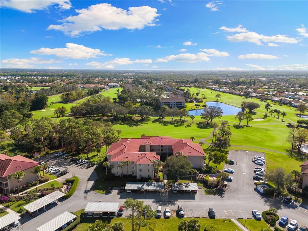 1051 Foxfire LN # 206, NAPLES FL 34104