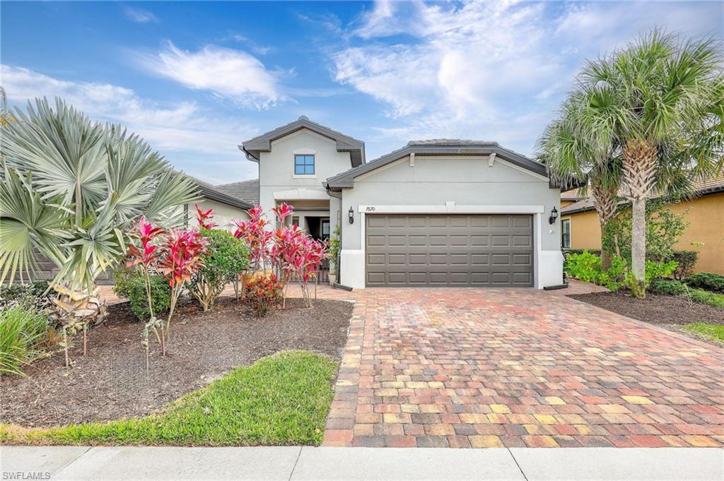 7670 Jacaranda LN